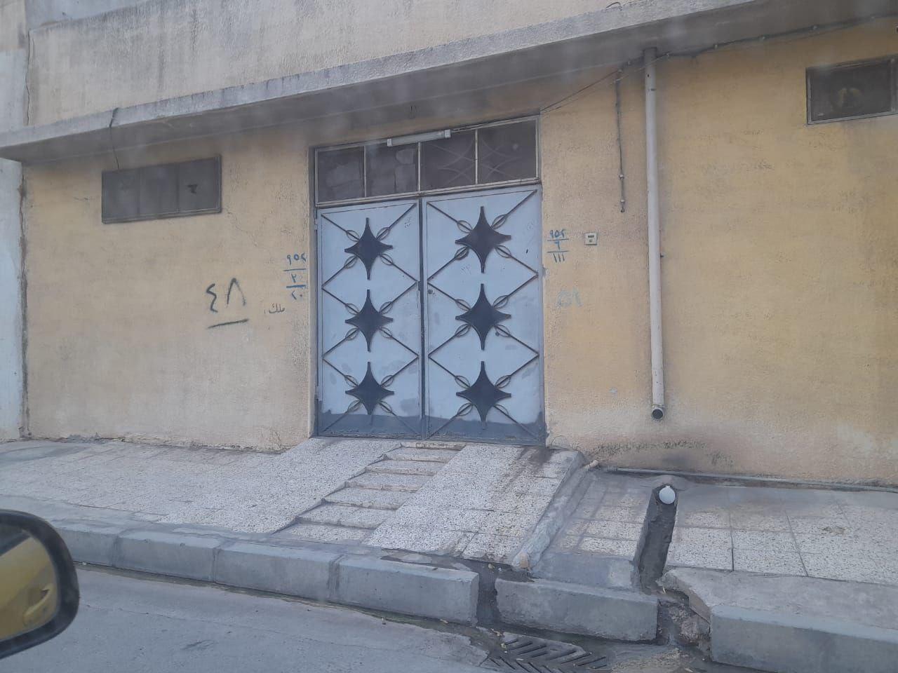 دار بموقع مميز بسعر ارض - صورة 2