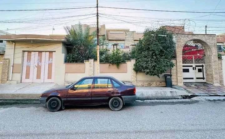 دار سكني بسعر أرض قابل للسكن